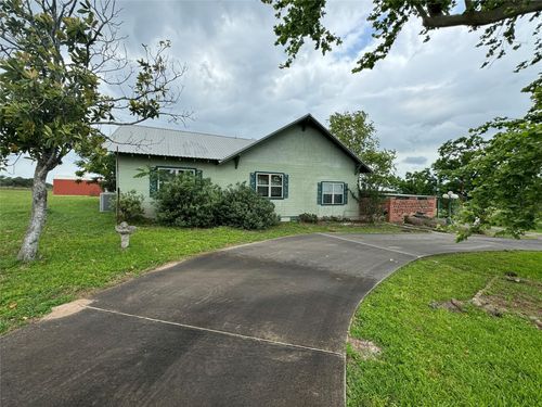 2668 Fm 529 Rd, Bellville, TX, 77418-7362 | Card Image