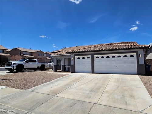 1019 Silver Retreat Ct, Henderson, NV, 89002-9281 | Card Image