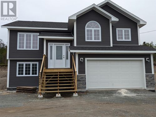 45 Swansea St, Conception Bay South, NL, A1W4S9 | Card Image