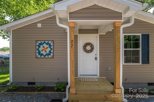 27 Forest Park Rd, Marion, NC, 28752-3869 | Card Image
