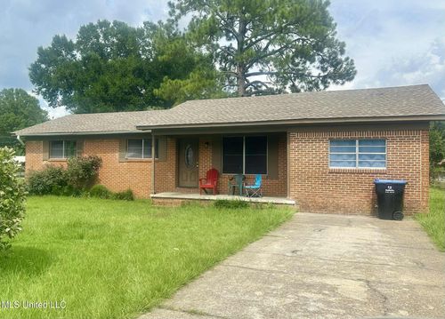 123 Sinclair St, Lucedale, MS, 39452-5813 | Card Image