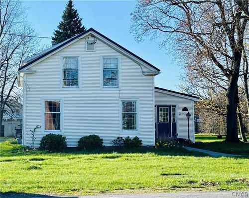 214 Broad St, Sackets Harbor, NY, 13685-4100 | Card Image