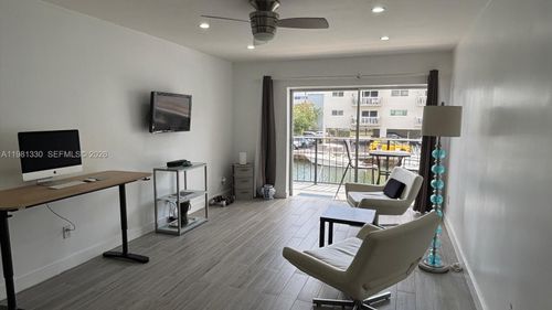 203-3642 Ne 171st St, North Miami Beach, FL, 33160-3048 | Card Image