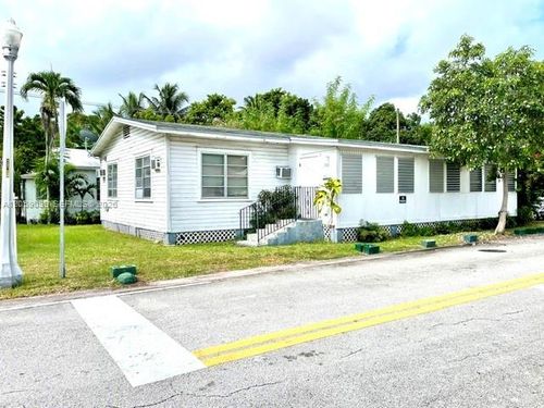 200-200 Florida Ave, Coral Gables, FL, 33133-4830 | Card Image
