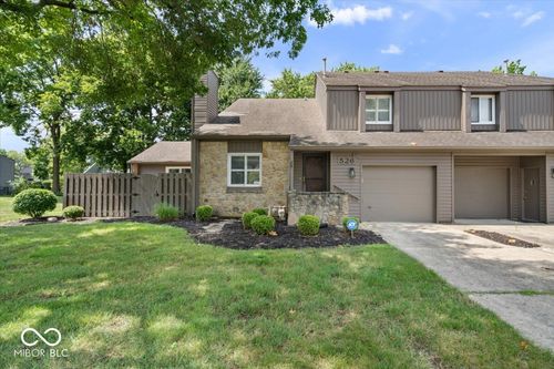 526 Conner Creek Dr, Fishers, IN, 46038-1813 | Card Image