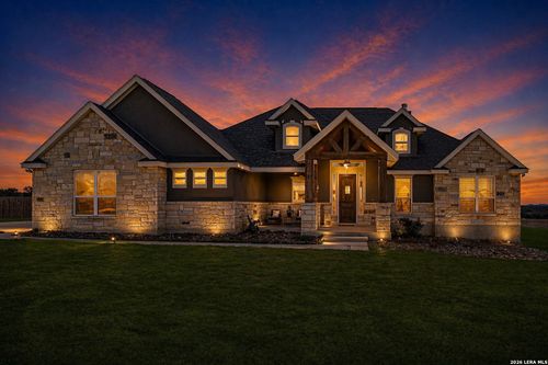 157 Summer Meadow Dr, La Vernia, TX, 78121-0148 | Card Image