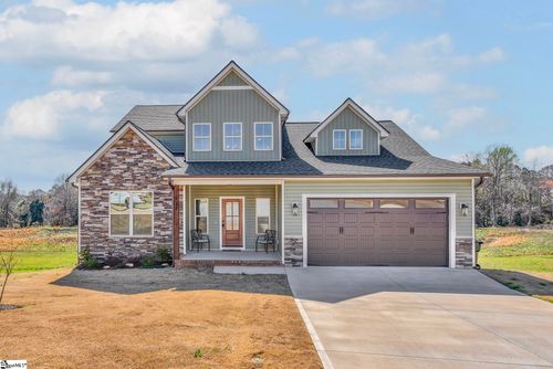 521 Hillview Knoll Ln, Greer, SC, 29651-7570 | Card Image