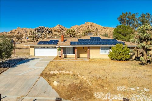 38721 156th St E, Palmdale, CA, 93591-2913 | Card Image