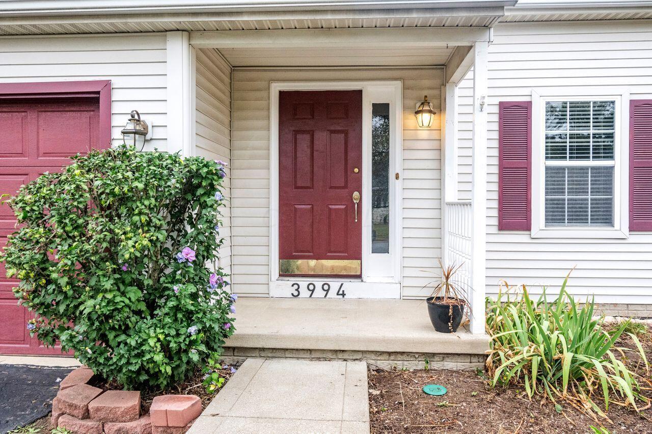 Walnut Crossing Dr, Groveport, OH 43125