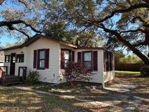 1717 W Government St, Pensacola, FL, 32502-5145 | Card Image