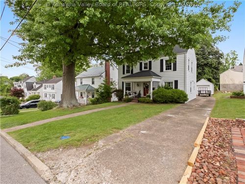 306 Monroe St, South Charleston, WV, 25303-1801 | Card Image