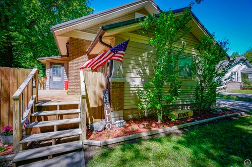 217 Ohio Ave, Holton, KS, 66436-1824 | Card Image