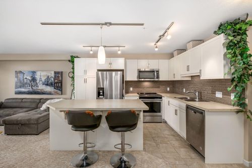 2101-10 Market Blvd Se, Airdrie, AB, T4A0W8 | Card Image