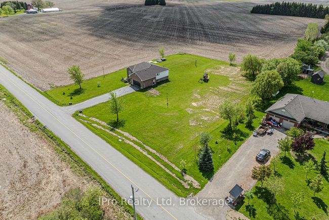 166 Conc 11 Walpole, House other with 3 bedrooms, 2 bathrooms and 4 parking in Haldimand ON | Image 6