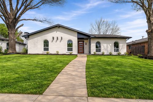 11033 Mccree Rd, Dallas, TX, 75238-3032 | Card Image