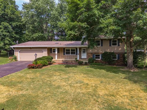 4982 Camelback Rd, Heyworth, IL, 61745-9362 | Card Image