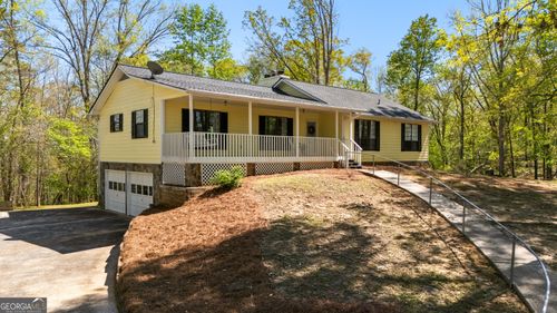 4950 Creel Rd, Fairburn, GA, 30213-2149 | Card Image