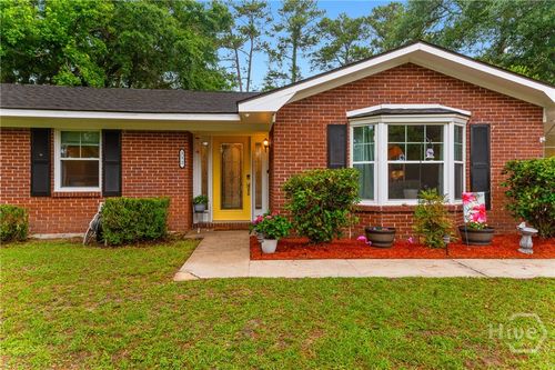 212 Melrose Pl, Rincon, GA, 31326-5033 | Card Image