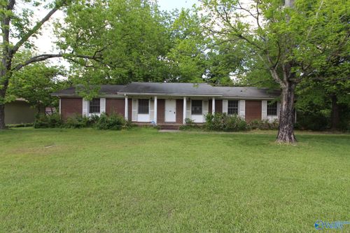 412 Apple Avenue, Albertville, AL, 35950 | Card Image