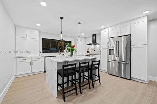 329 Sw 18th Ave, Fort Lauderdale, FL, 33312-1527 | Card Image