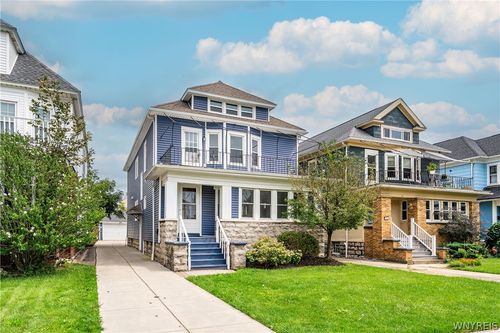 65 N Park Ave, Buffalo, NY, 14216-2817 | Card Image