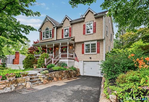 82 Ramapoo Rd, Ridgefield, CT, 06877-3718 | Card Image