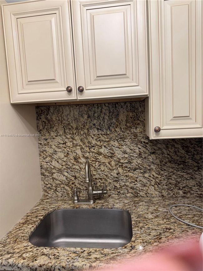APT-126 - 900 Atlantic Shores Blvd, Home with 1 bedrooms, 1 bathrooms and null parking in Hallandale Beach FL | Image 52