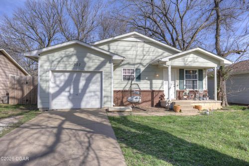 307 Webb St, Duenweg, MO, 64841-1066 | Card Image
