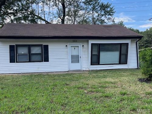 11939 Bridgevale Ave, Saint Louis, MO, 63138-3023 | Card Image