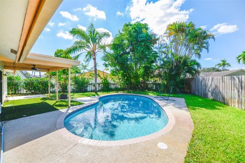 2532 Nw 87th Dr, Coral Springs, FL, 33065-5346 | Card Image