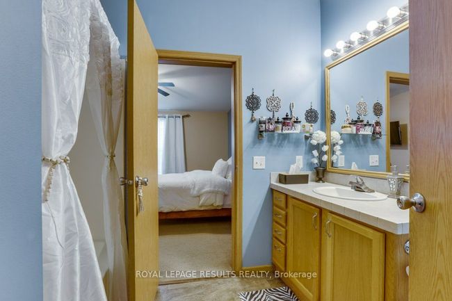 35 - 33 Pitt St, Home with 3 bedrooms, 2 bathrooms and 2 parking in Port Burwell ON | Image 15
