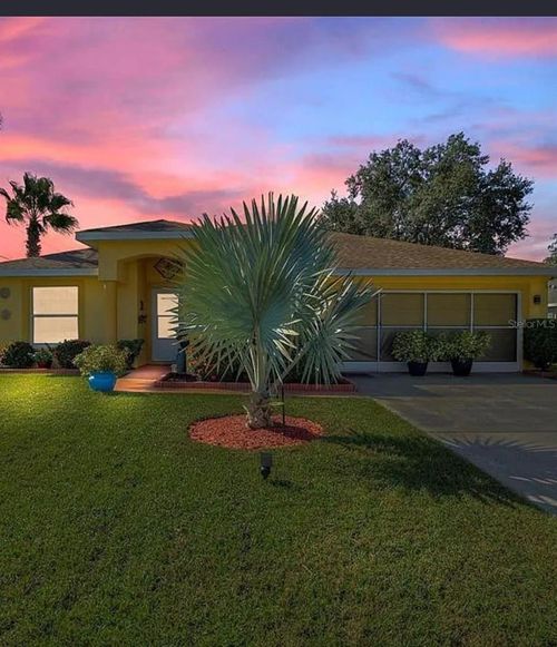 481 Dove Dr, KISSIMMEE, FL, 34759-4418 | Card Image