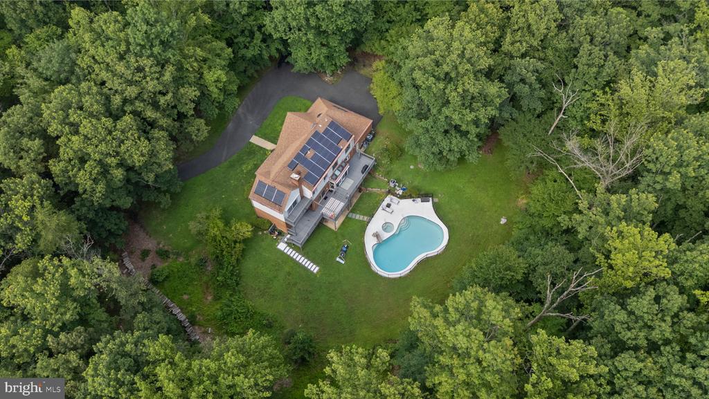 Residential in FAIRFAX STATION 3