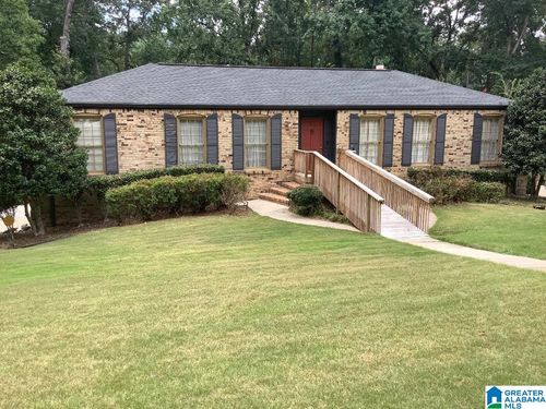1750 Cornwall Rd, HOOVER, AL, 35226-2610 | Card Image