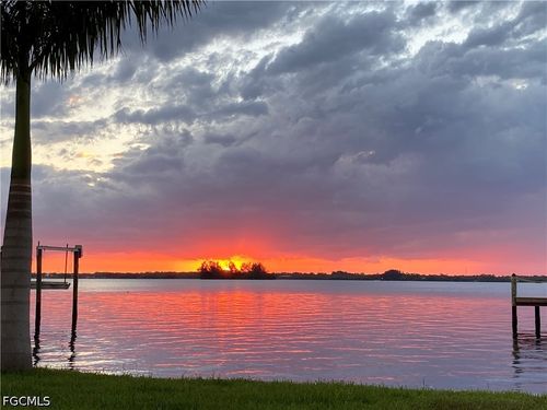 4449 E Riverside Dr, FORT MYERS, FL, 33905-2910 | Card Image