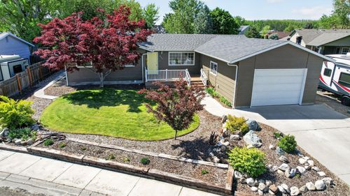 829 Nw 2nd St, Fruitland, ID, 83619-2460 | Card Image