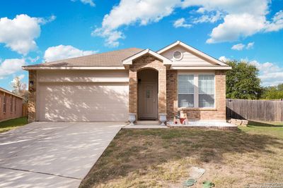 919 Rustic Lgt, House other with 3 bedrooms, 2 bathrooms and null parking in San Antonio TX | Image 1