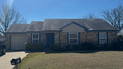 2406 Villanova St, Arlington, TX, 76018-2512 | Card Image