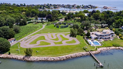 215 Uncas Point Rd, Guilford, CT, 06437-3145 | Card Image