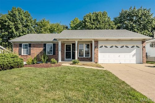 2941 Park Valley Drive, St Peters, MO, 63376 | Card Image