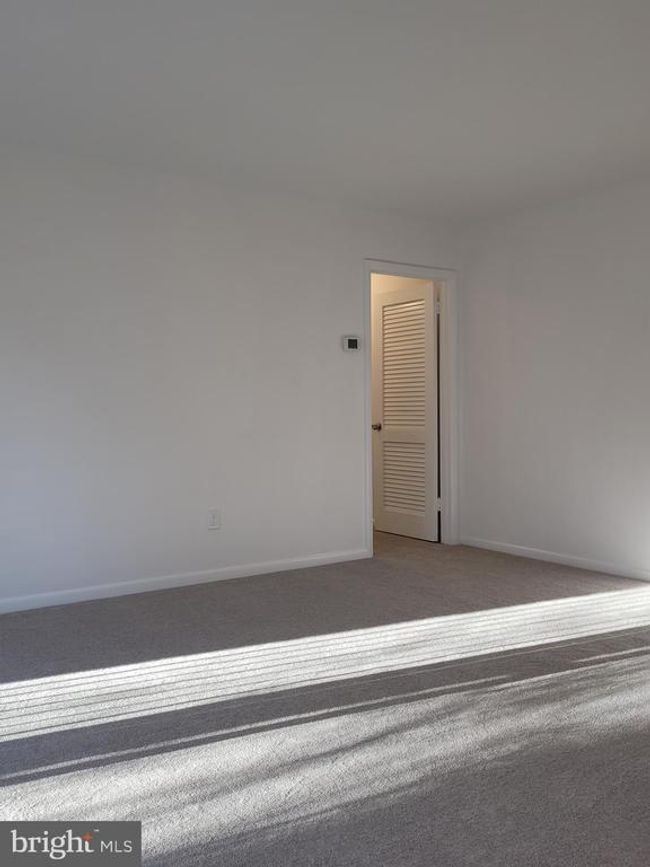 APT-201 - 10607 Kenilworth Ave, Condo with 2 bedrooms, 1 bathrooms and null parking in BETHESDA MD | Image 6