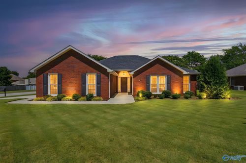 100 Tumbleweed Drive, Madison, AL, 35758 | Card Image
