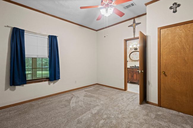10425 Bussey Rd, House other with 4 bedrooms, 2 bathrooms and null parking in Silsbee TX | Image 26