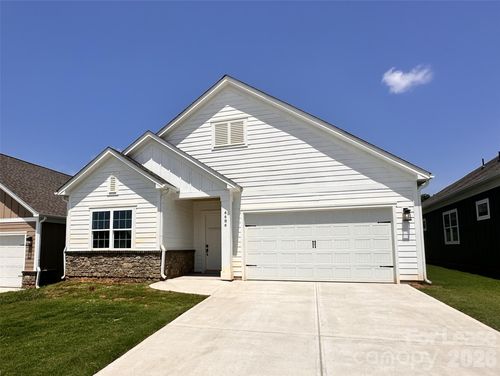 13-6686 Star Dr, Sherrills Ford, NC, 28673-9428 | Card Image