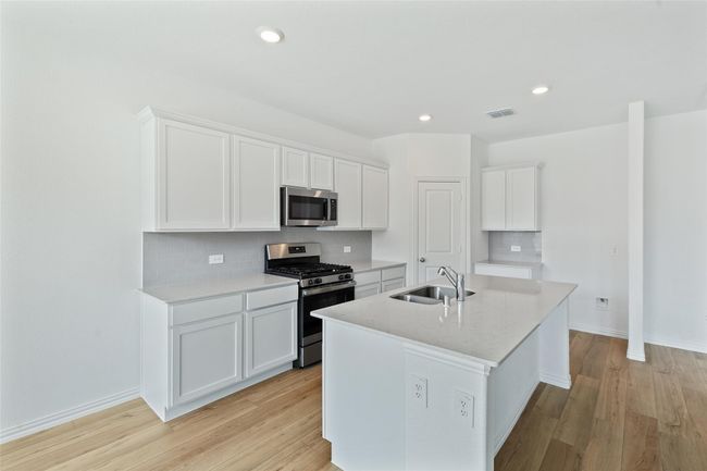 14825 Hester Trl, House other with 4 bedrooms, 4 bathrooms and null parking in Haslet TX | Image 6