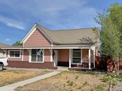 425-12-s-5th-425 S 5th St, Montrose, CO, 81401-5706 | Card Image