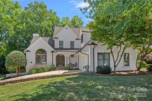 7519 Windaliere Dr, Cornelius, NC, 28031-8737 | Card Image