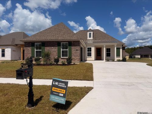 21433 Blue Fin Dr, Springfield, LA, 70462-8232 | Card Image