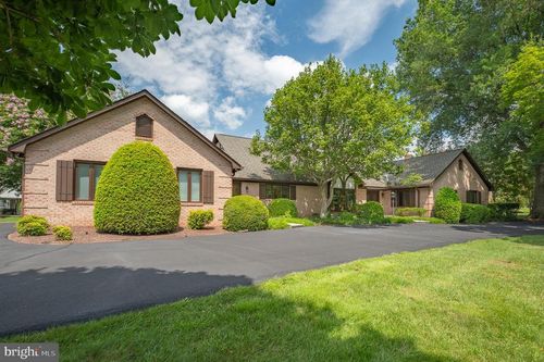 11301 Crossing Glen Ct, Rockville, MD, 20854-1859 | Card Image