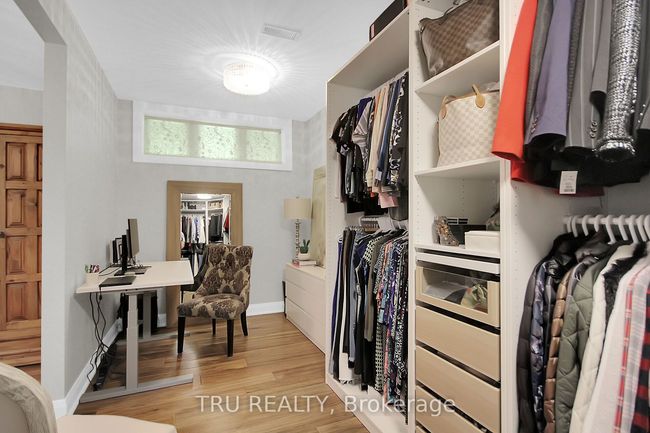 7909 Parkway Rd, House other with 5 bedrooms, 4 bathrooms and 20 parking in Metcalfe ON | Image 37